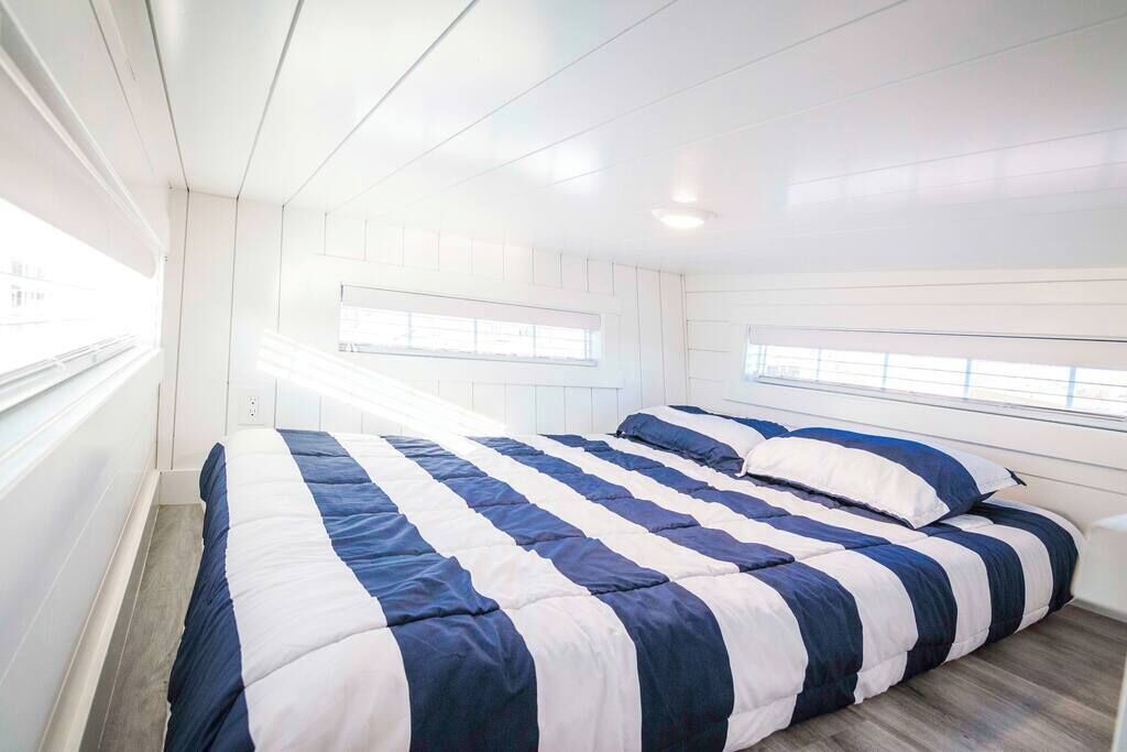 Photo of Bedroom in Apple Valley