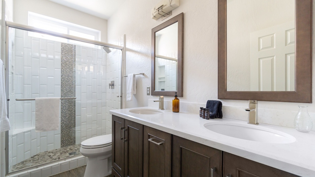 Photo of Bathroom in Arabian Crest