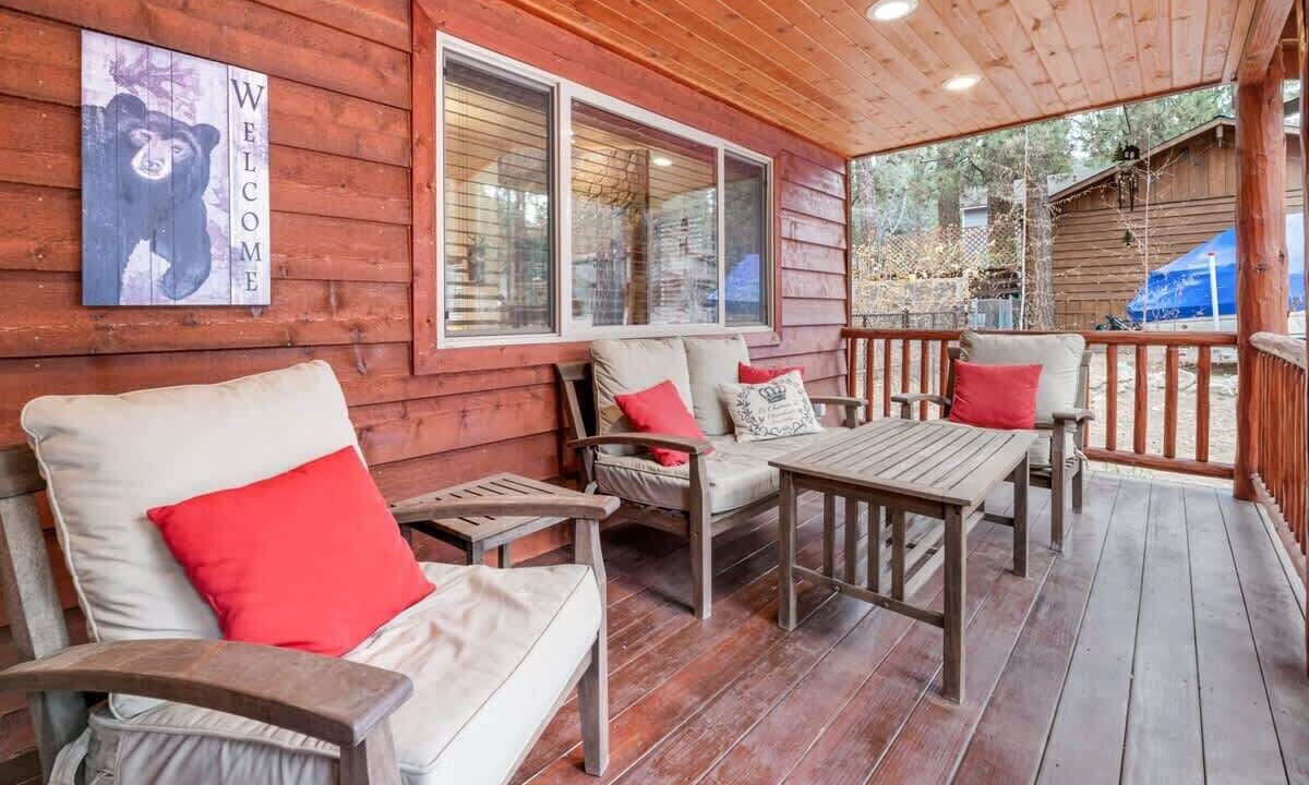Photo of Outdoor in Summit Estates