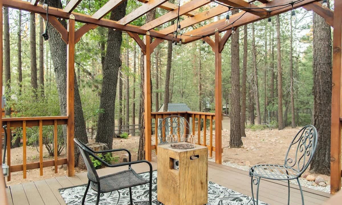 Photo of Outdoor in Summit Estates