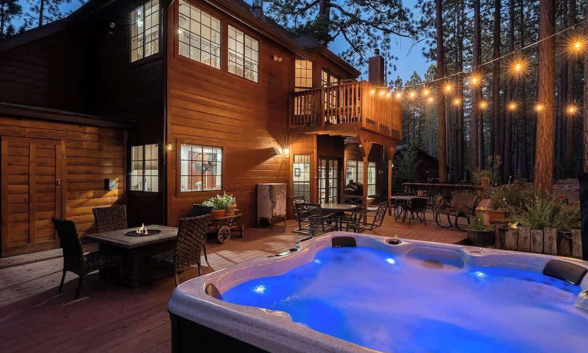 Photo of Outdoor in Summit Estates