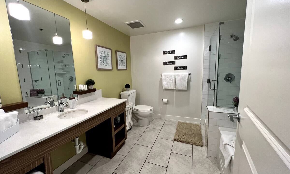 Photo of Bathroom in Lake Las Vegas