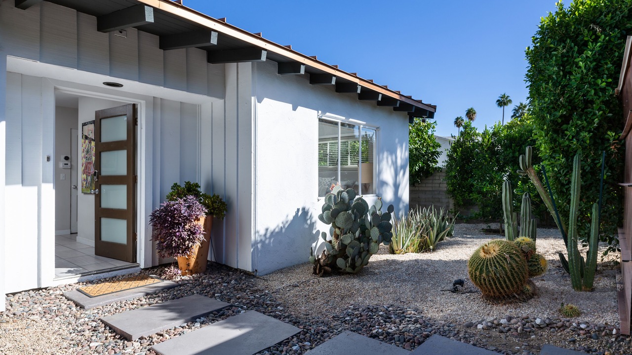 Photo of Outdoor in Tahquitz River Estates