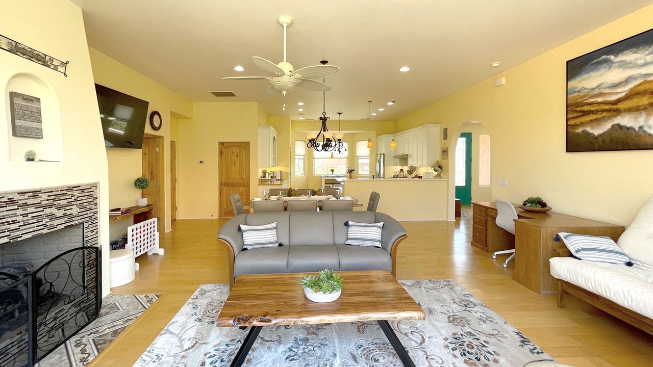 Photo of Livingroom in West Sedona