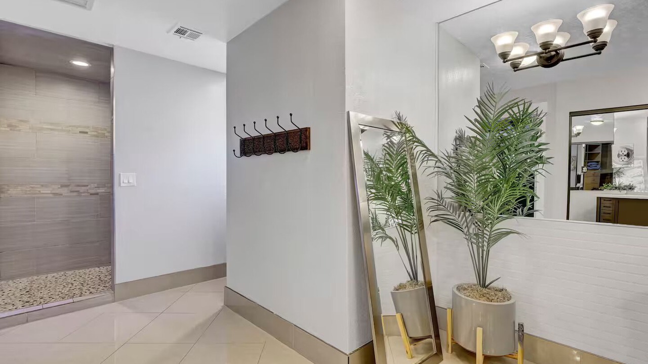 Photo of Bathroom in Enterprise