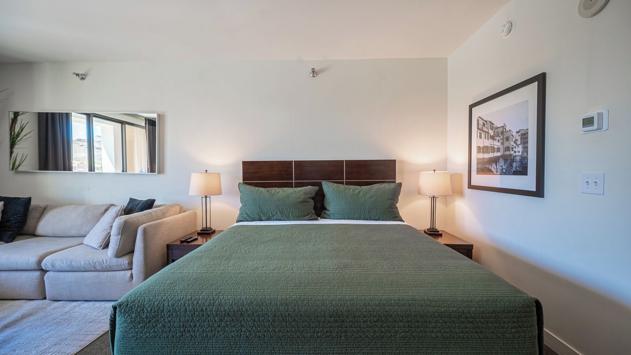 Photo of Bedroom in Lake Las Vegas
