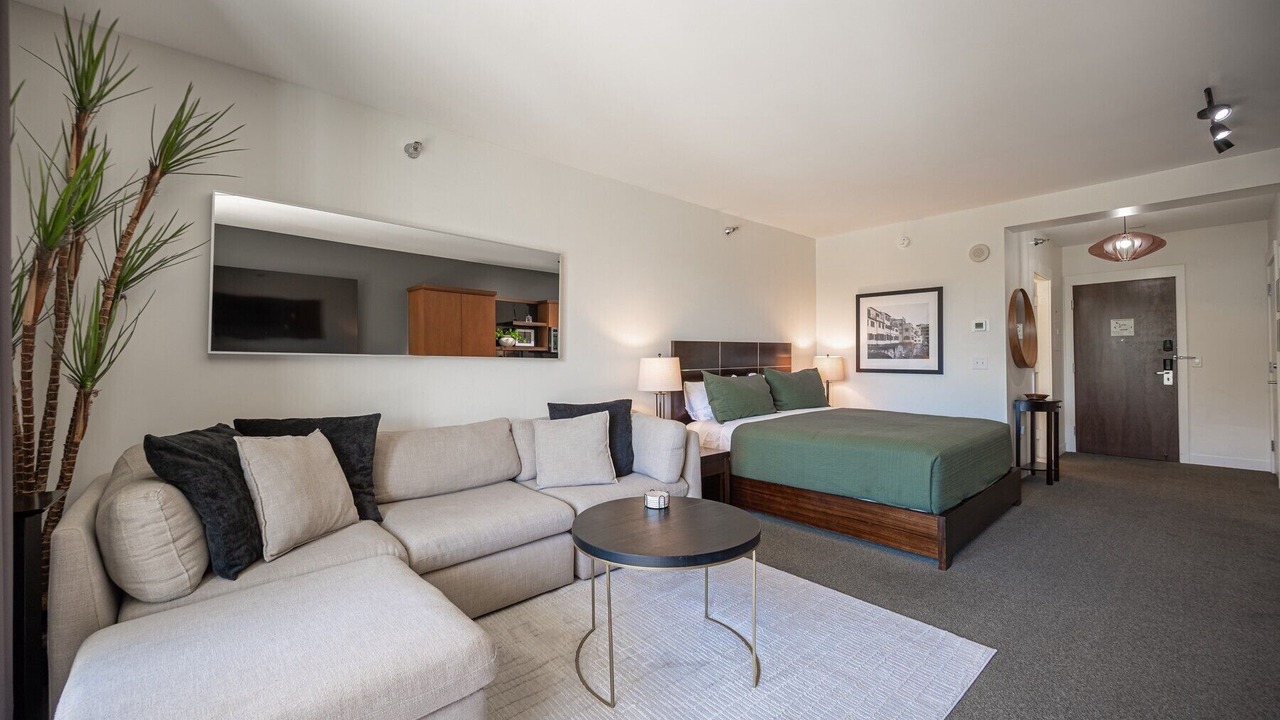 Photo of Bedroom in Lake Las Vegas