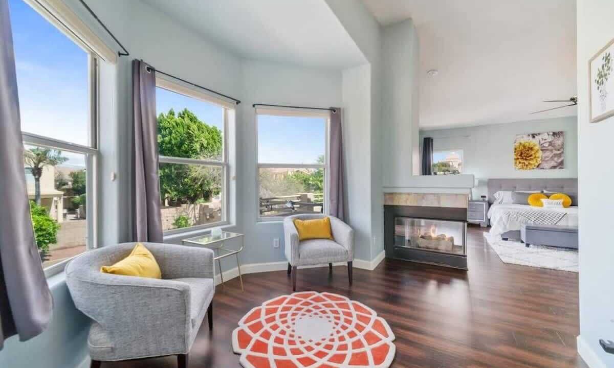 Photo of Livingroom in Arabian Crest