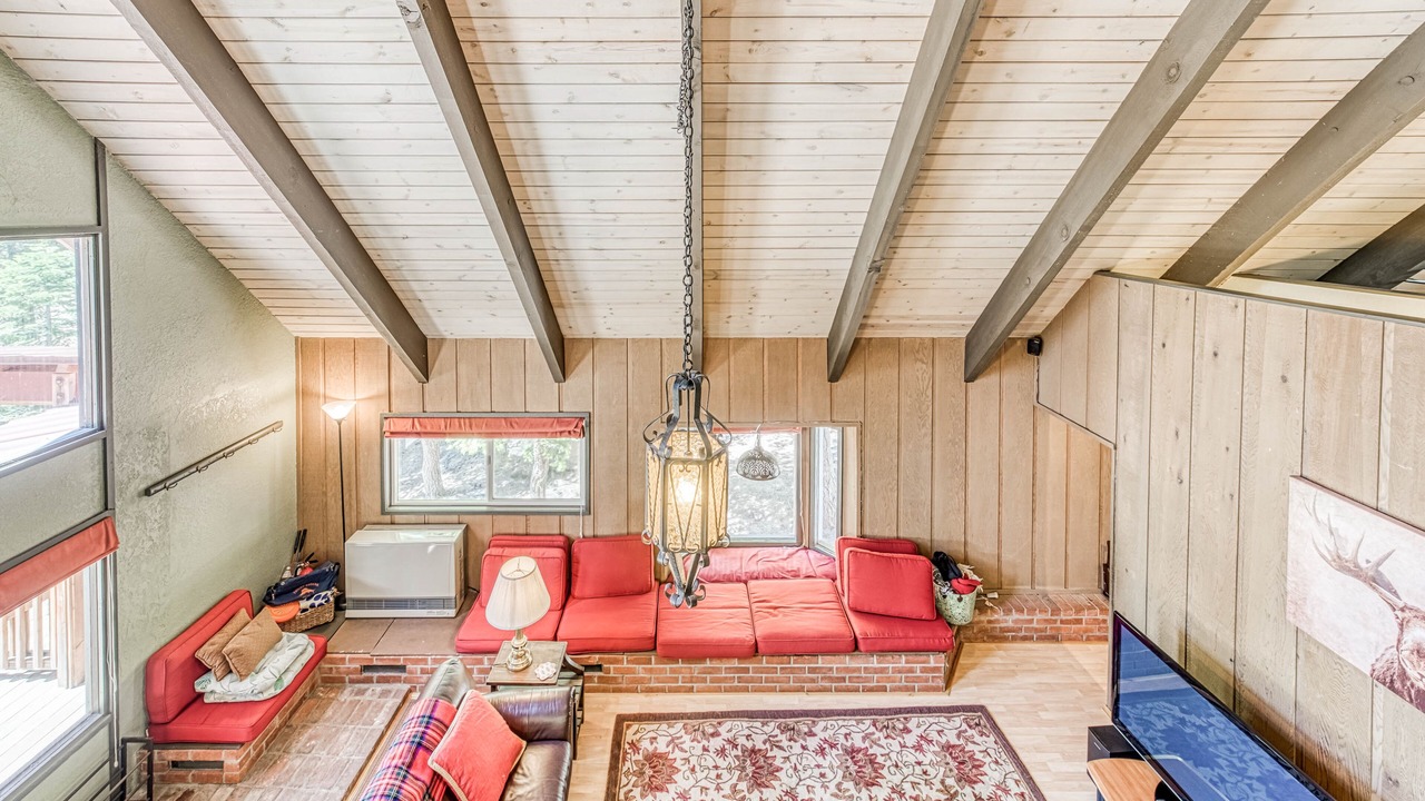Photo of Livingroom in Big Creek