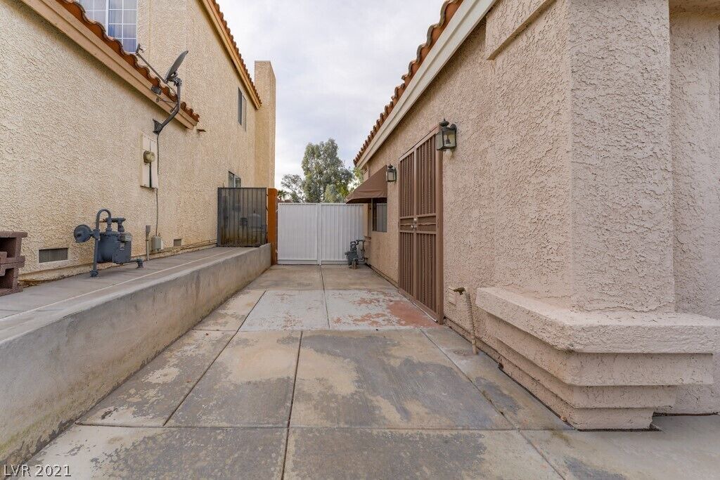 Photo of Outdoor in Whitney Ranch