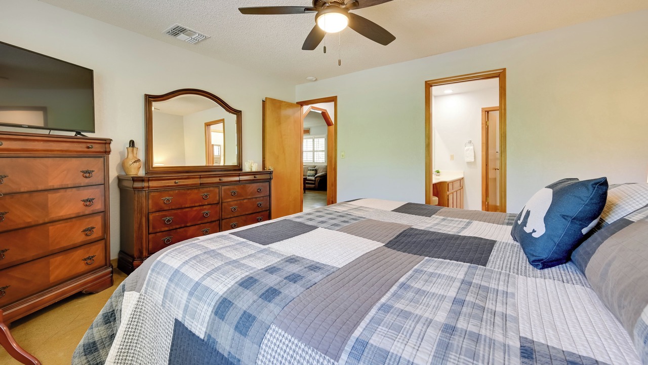 Photo of Bedroom in Camp Verde