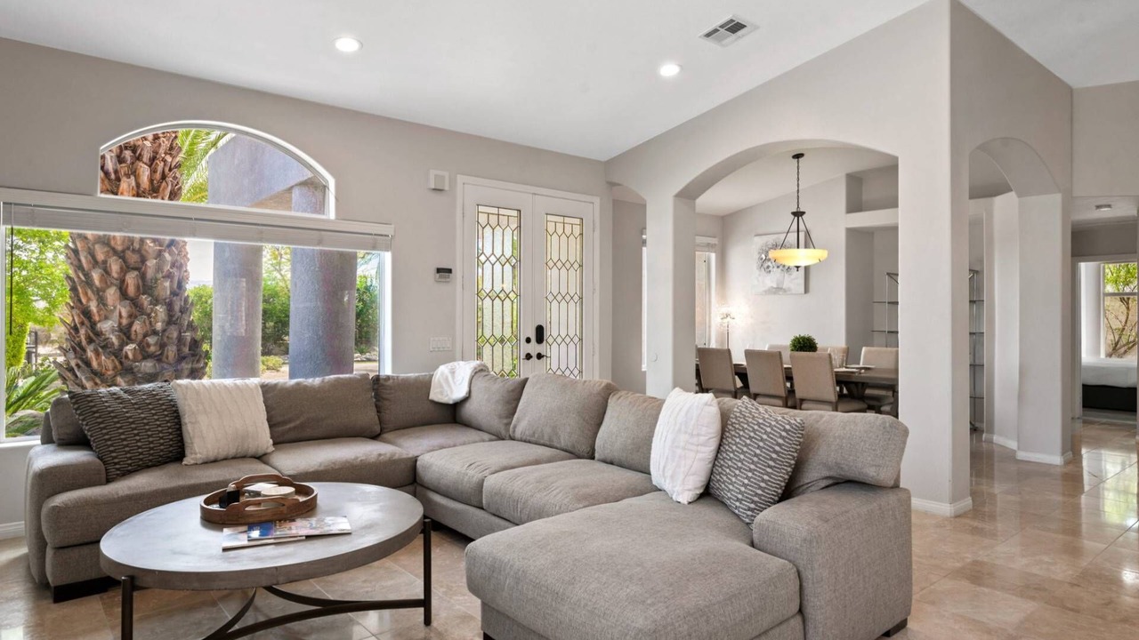 Photo of Bedroom in Magnesia Falls Cove