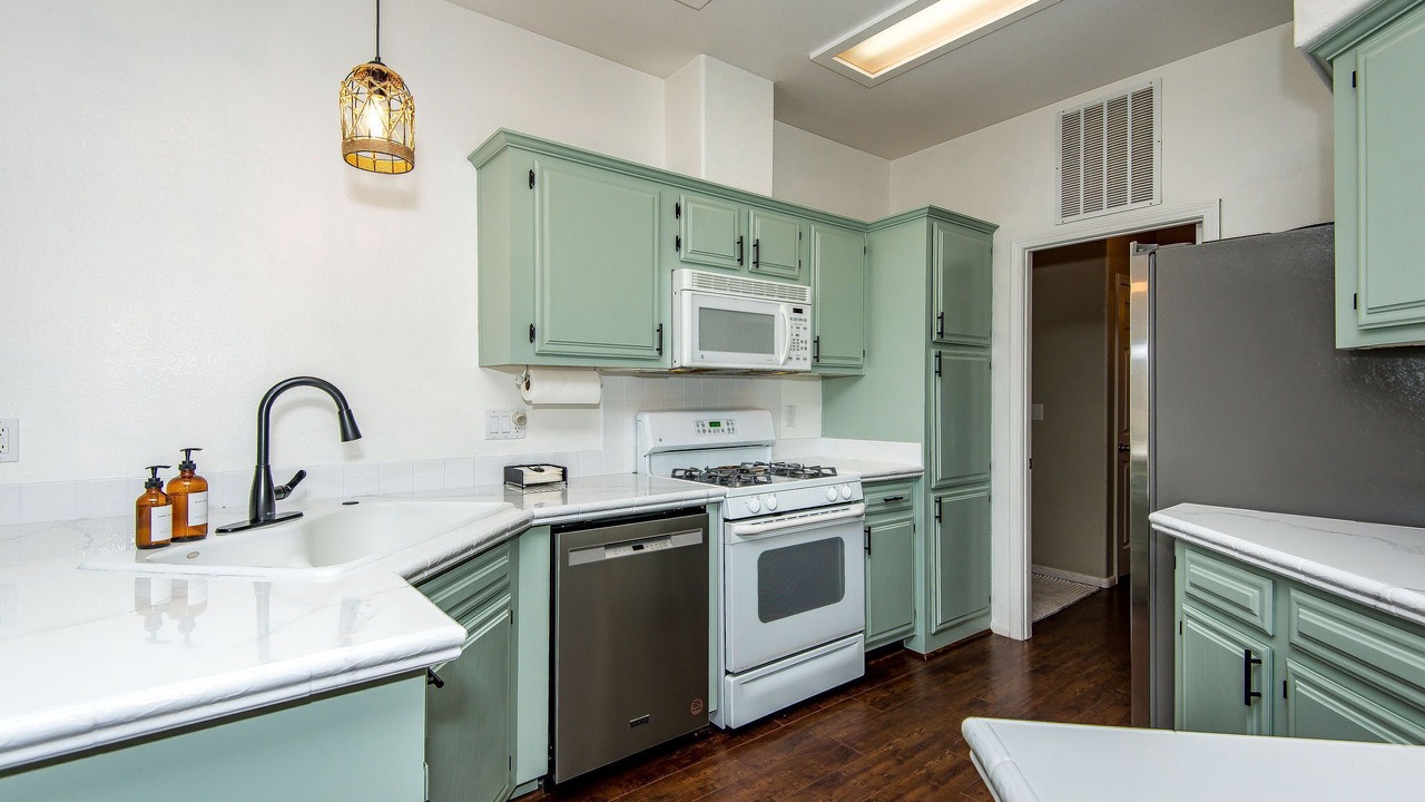 Photo of Kitchen in Needles