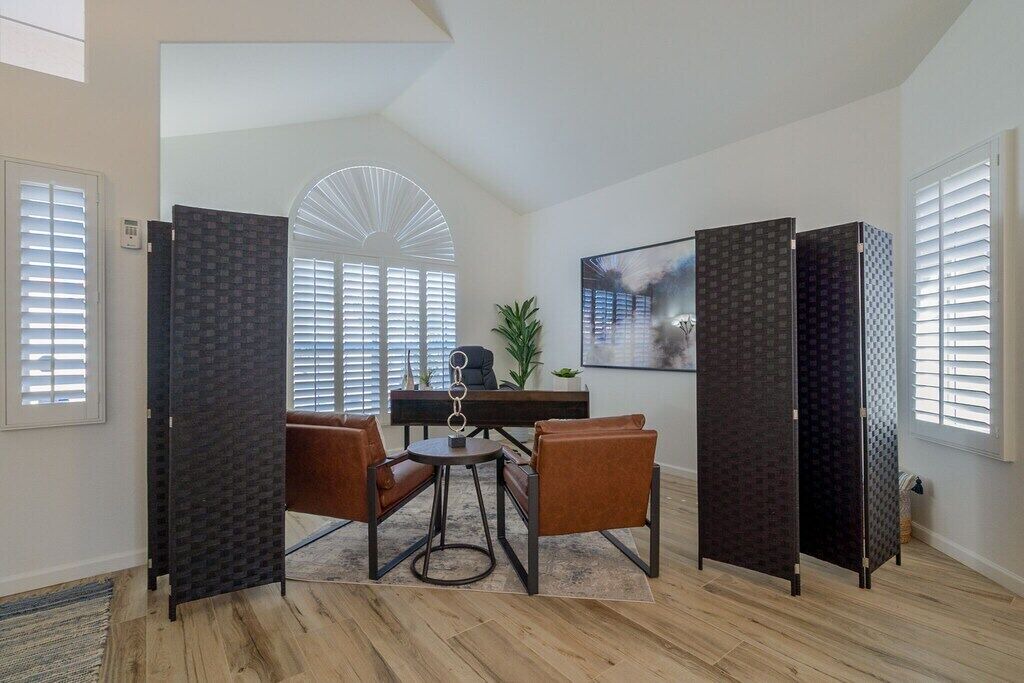 Photo of Bedroom in Central Scottsdale