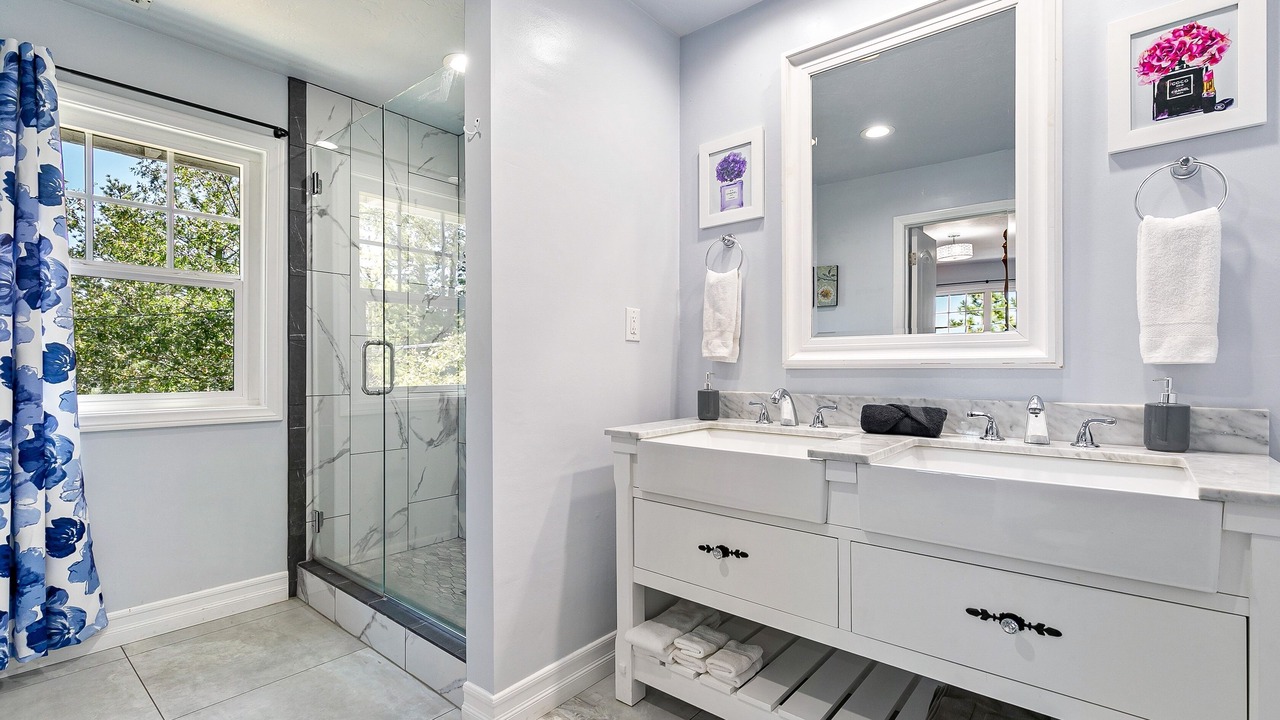 Photo of Bathroom in Lake Arrowhead