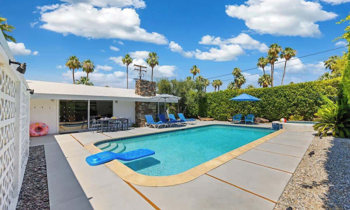 Photo of Outdoor in Twin Palms