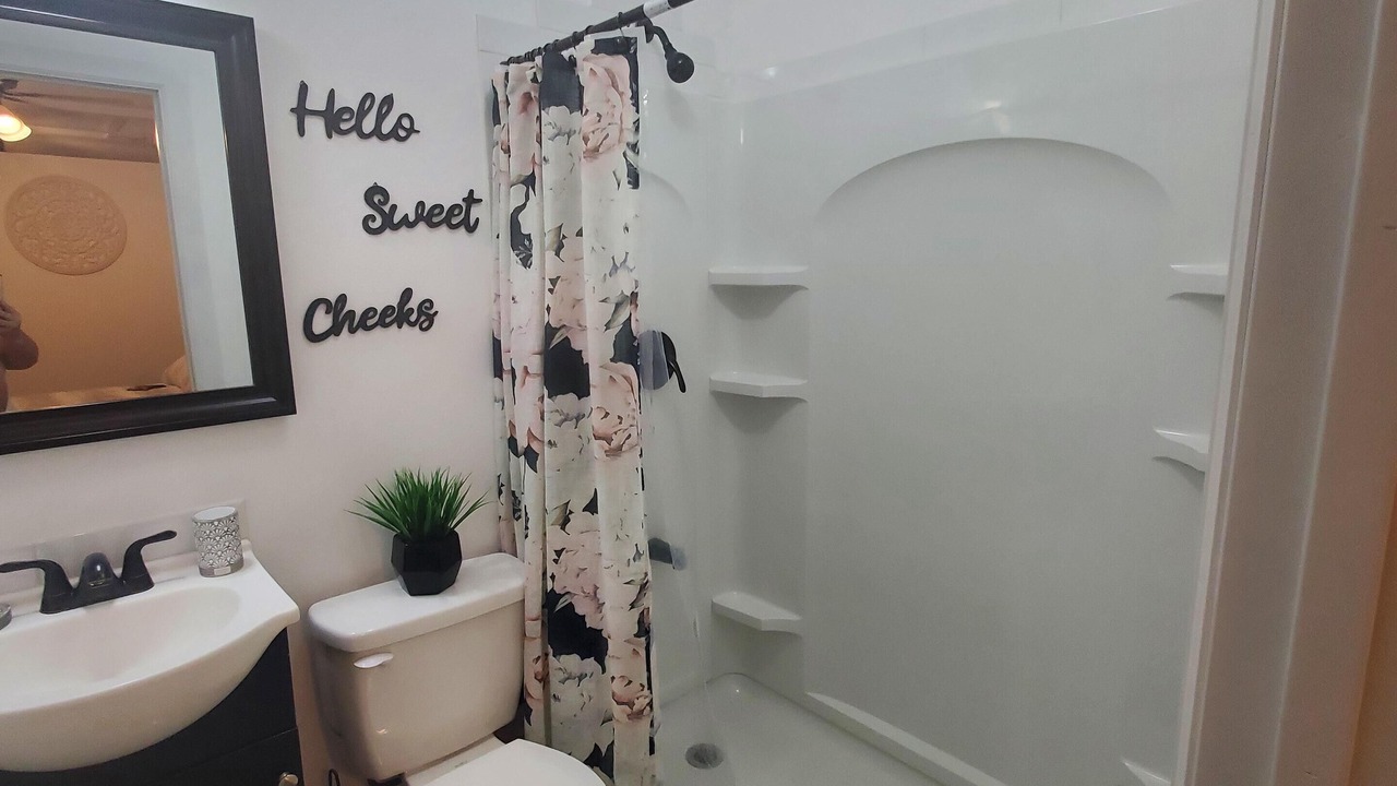 Photo of Bathroom in Sunrise Manor