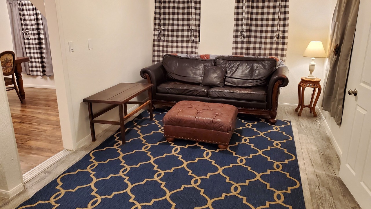 Photo of Livingroom in Twin Peaks