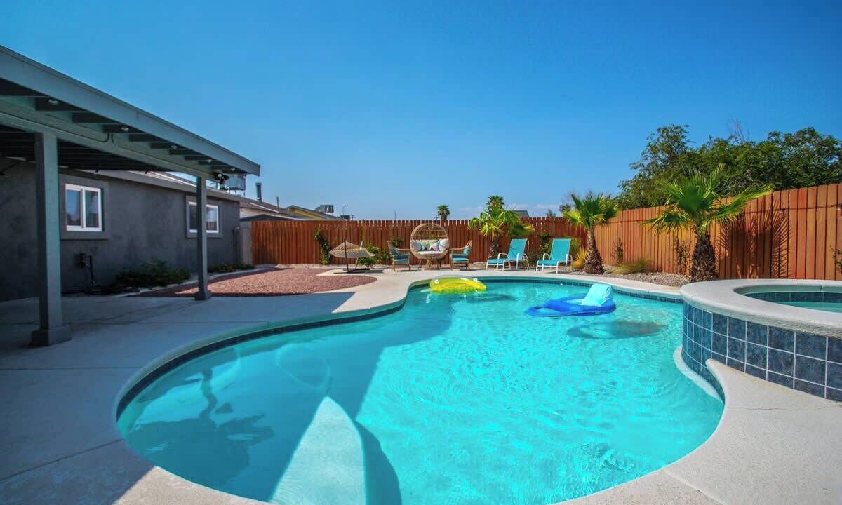 Photo of Outdoor in Henderson