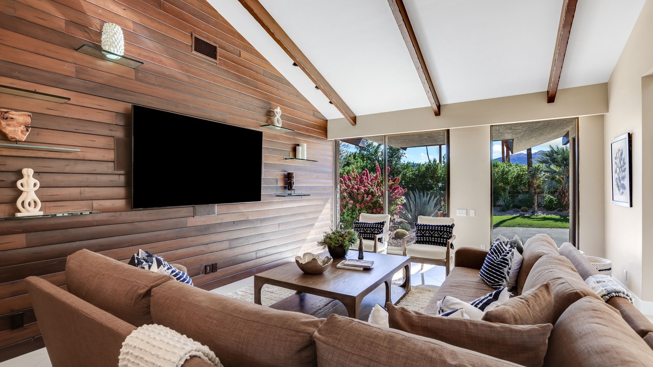 Photo of Livingroom in Rancho Mirage
