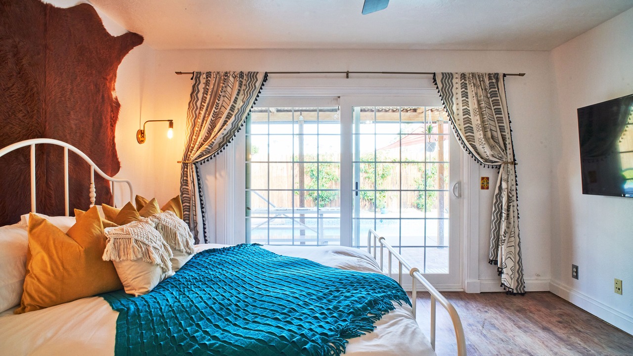 Photo of Bedroom in La Quinta Cove