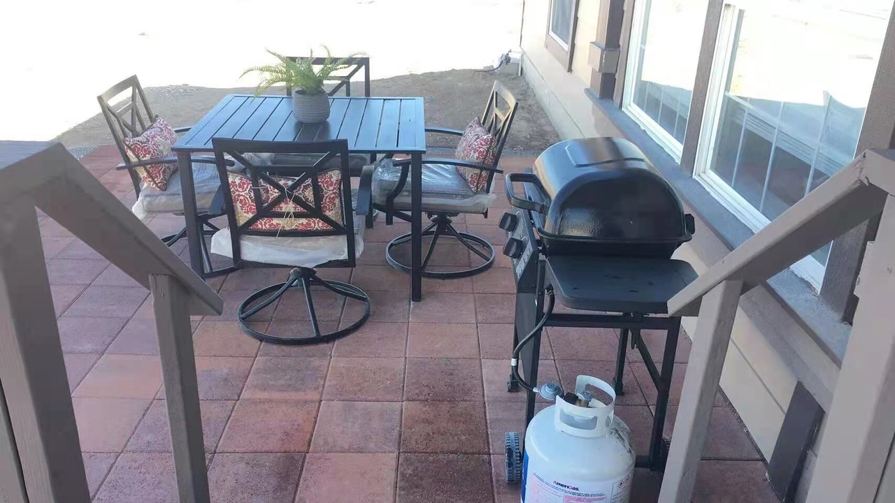 Photo of Outdoor in Crystal