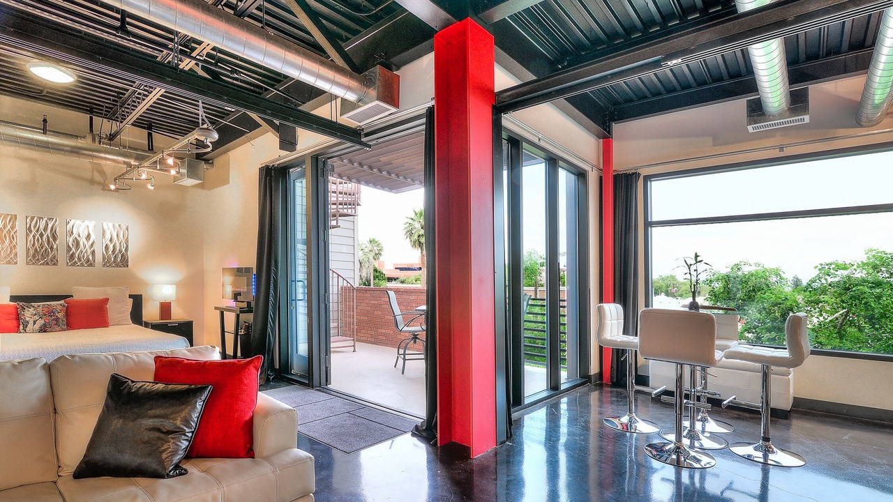 Photo of Livingroom in Arts District