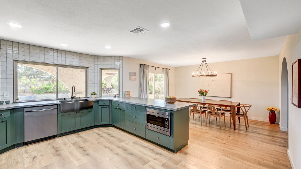 Photo of Kitchen in Paradise