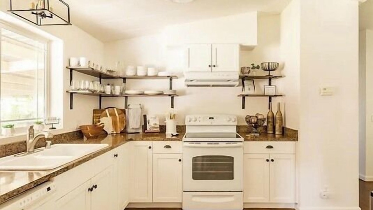 Photo of Kitchen in Exeter