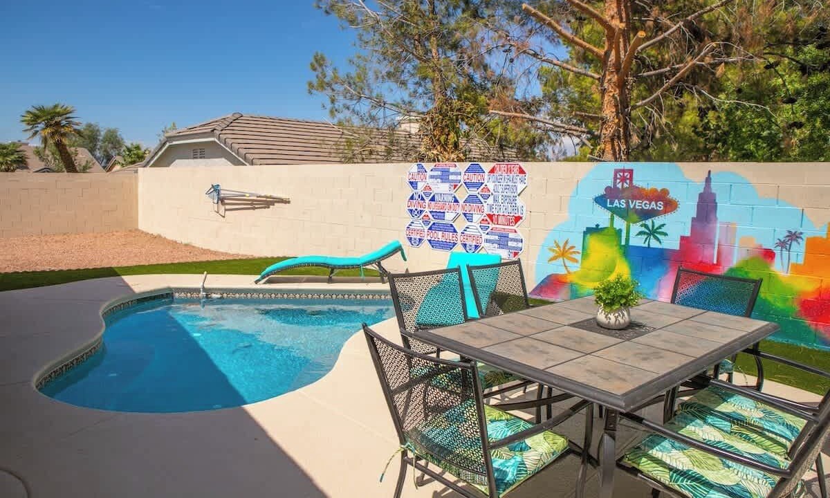 Photo of Outdoor in Green Valley