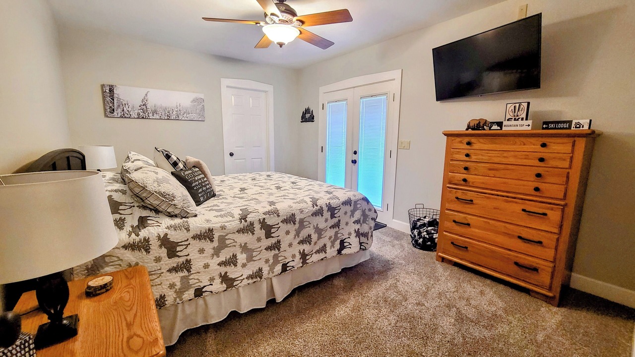 Photo of Bedroom in Glencoe