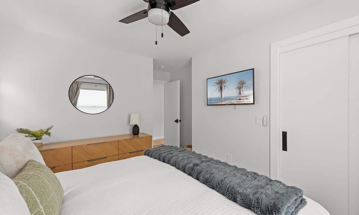 Photo of Bedroom in Geyserville