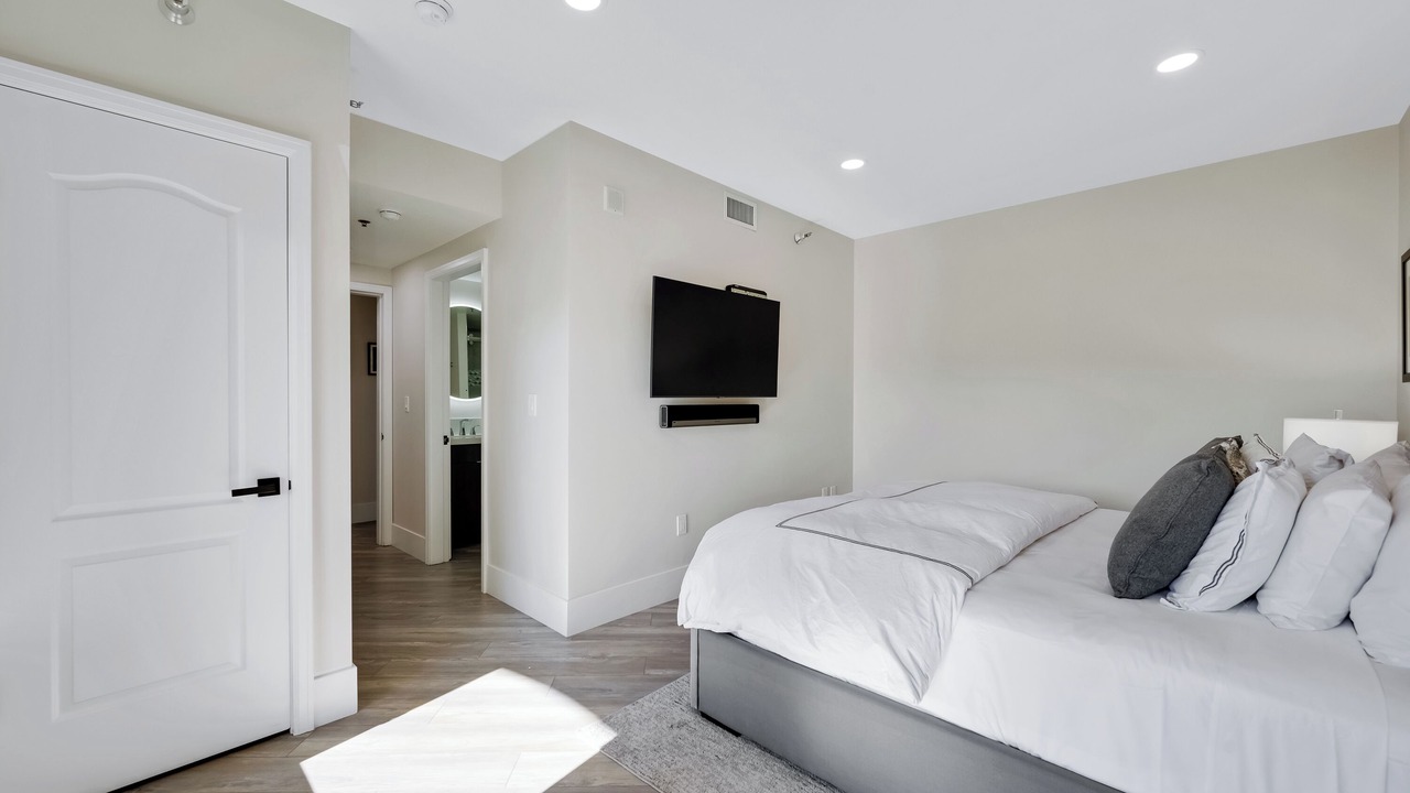 Photo of Bedroom in Lake Las Vegas