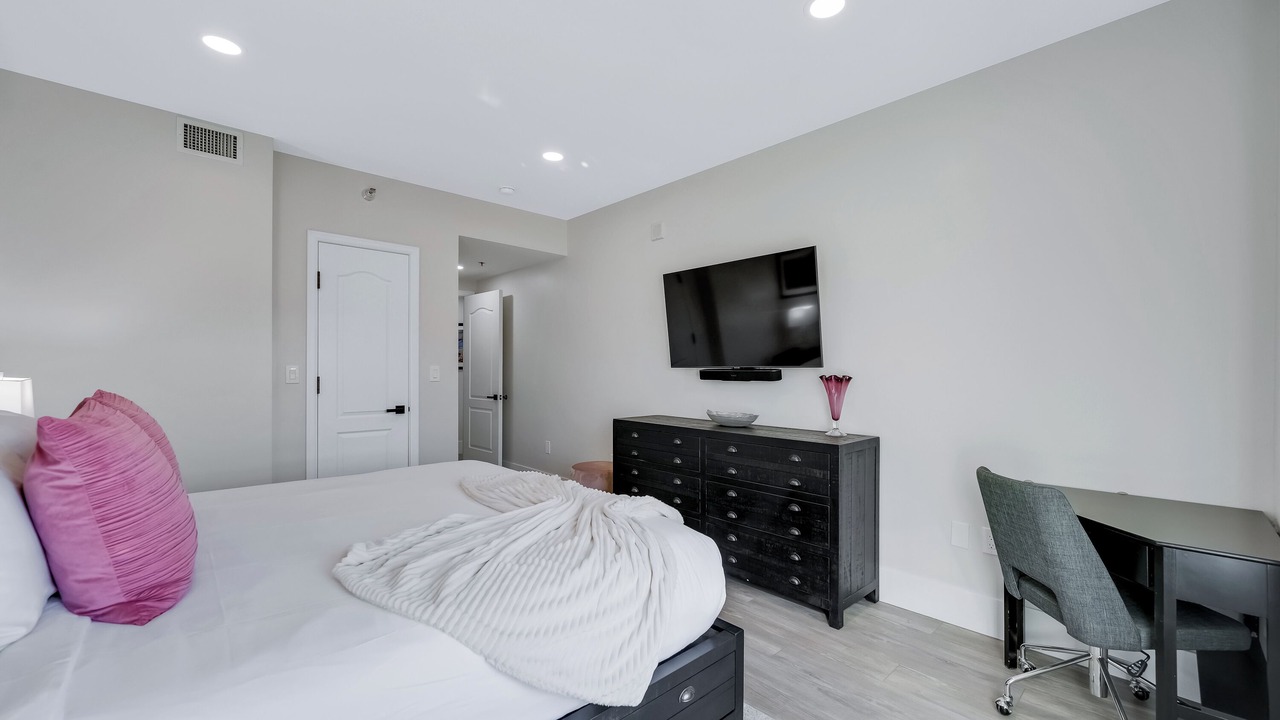 Photo of Bedroom in Lake Las Vegas