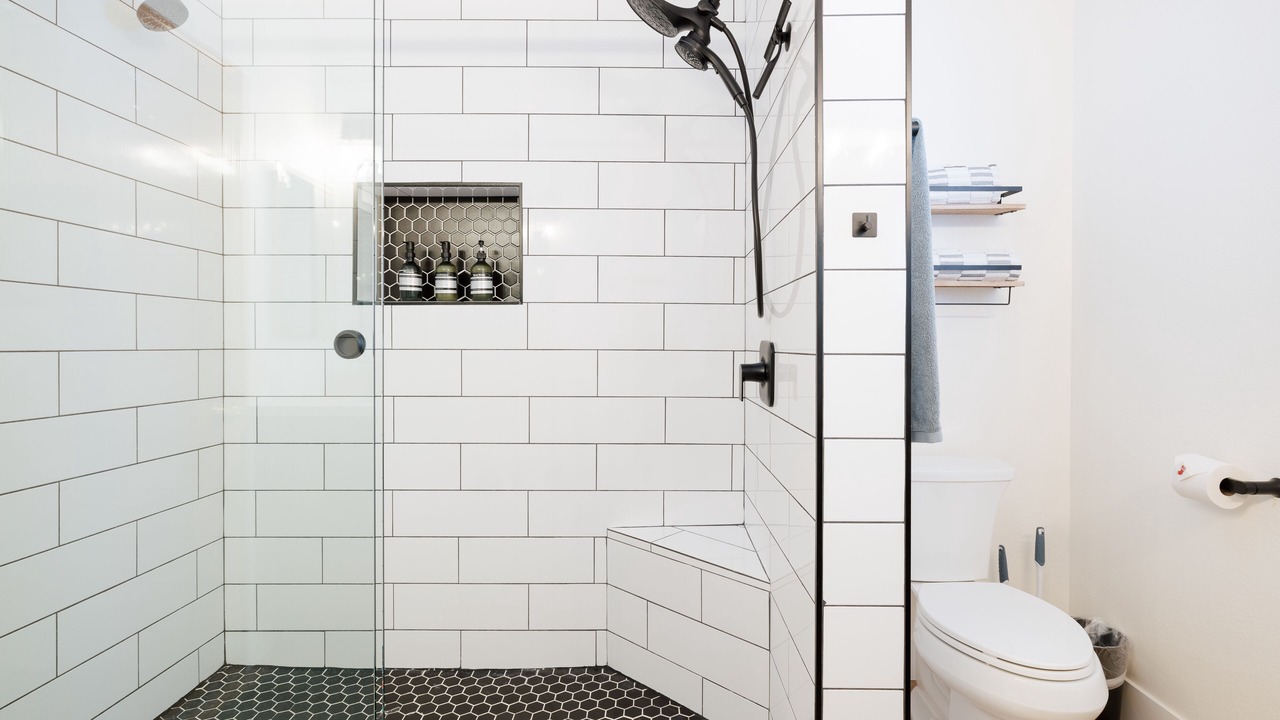 Photo of Bathroom in Strawberry