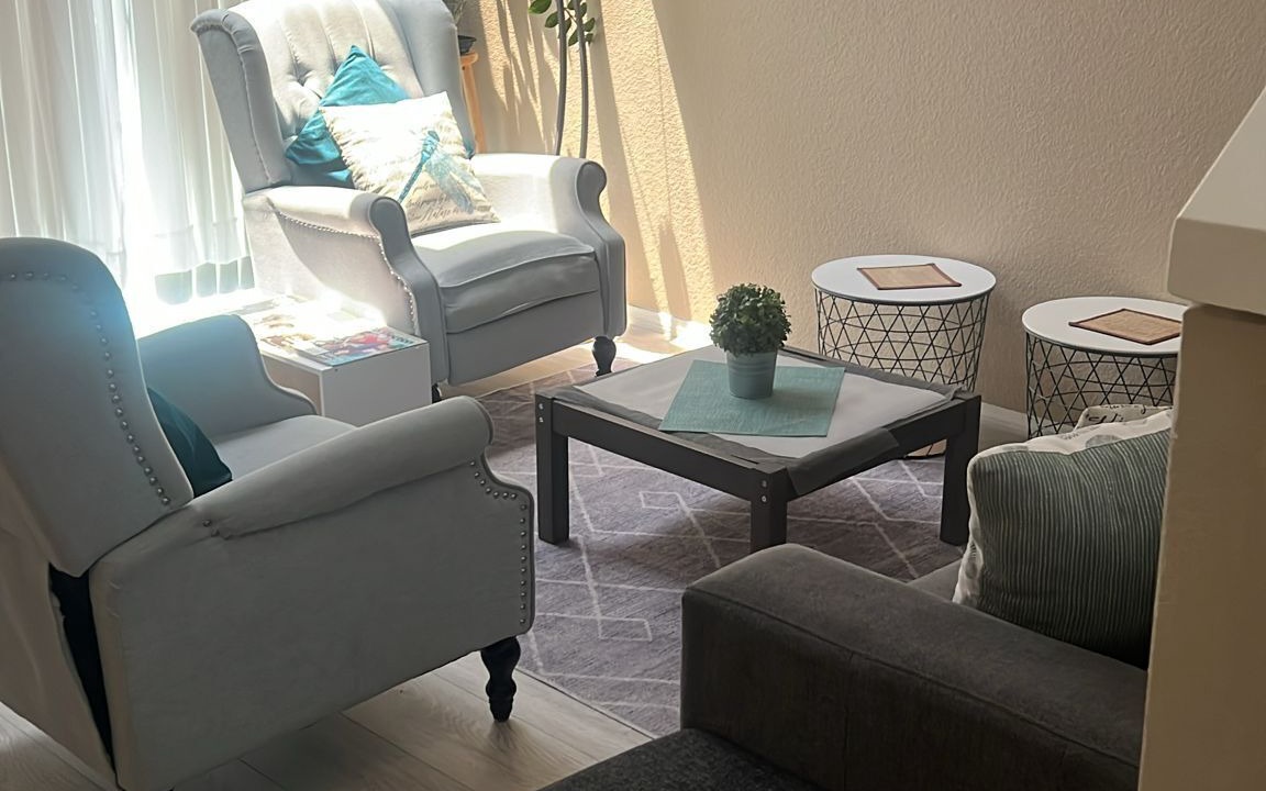 Photo of Livingroom in Paradise Valley Village