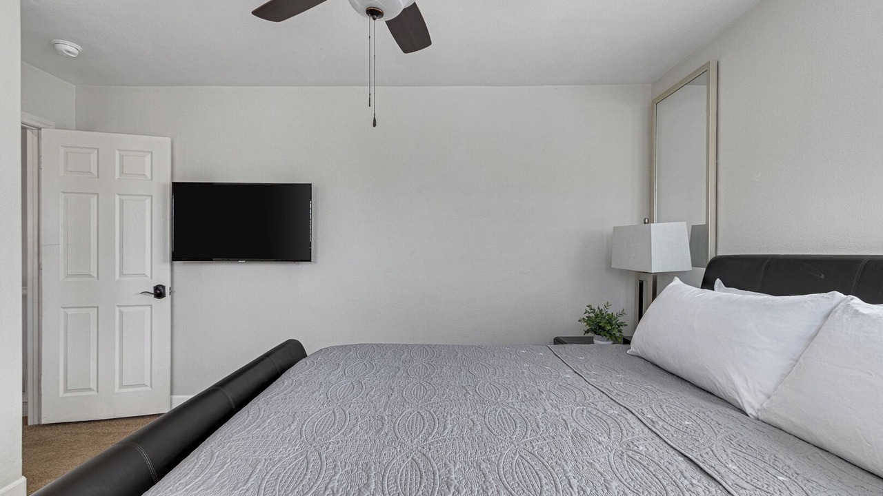 Photo of Bedroom in Spring Valley