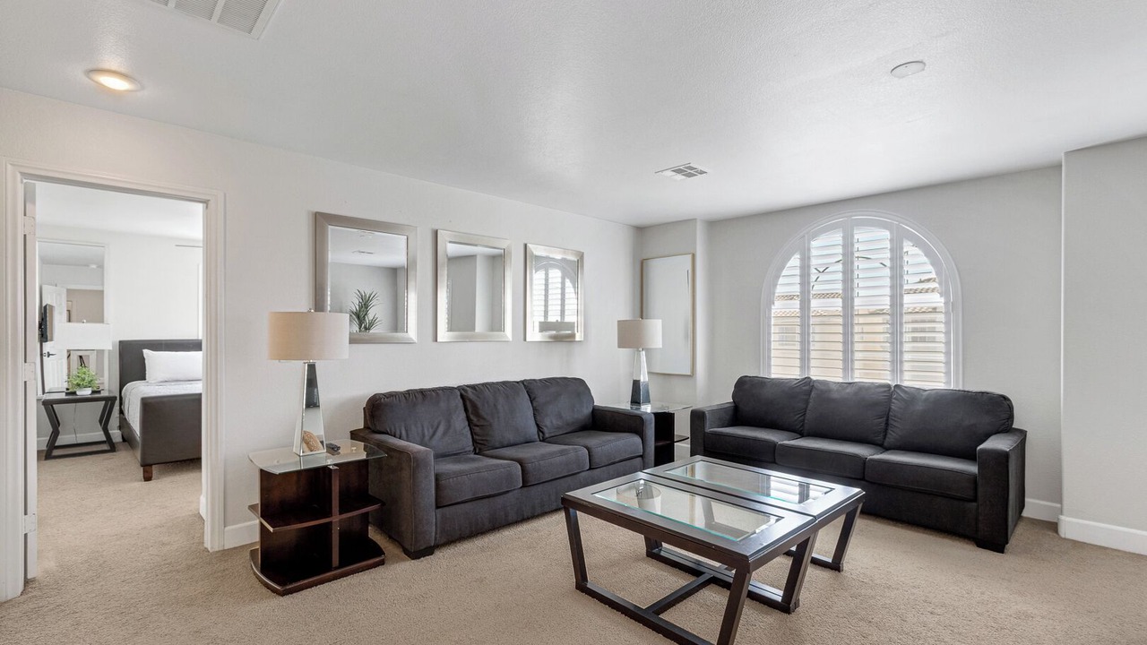 Photo of Livingroom in Spring Valley
