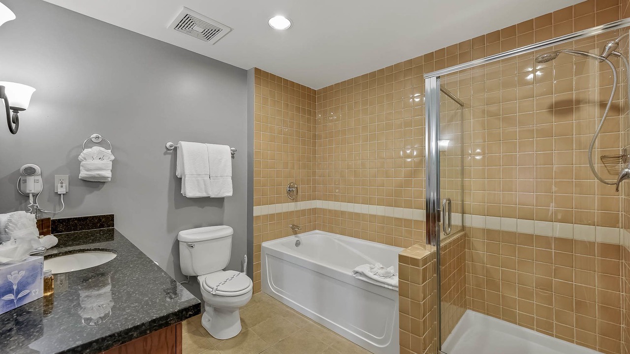 Photo of Bathroom in Lake Las Vegas