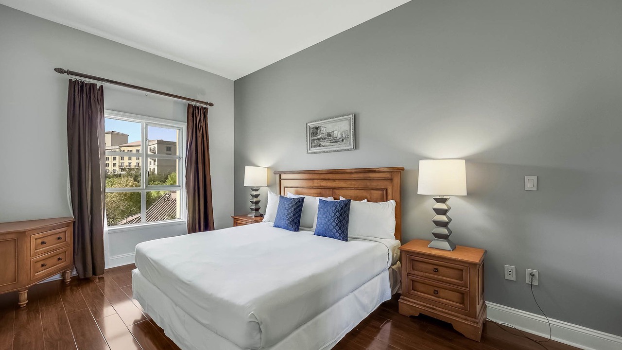 Photo of Bedroom in Lake Las Vegas