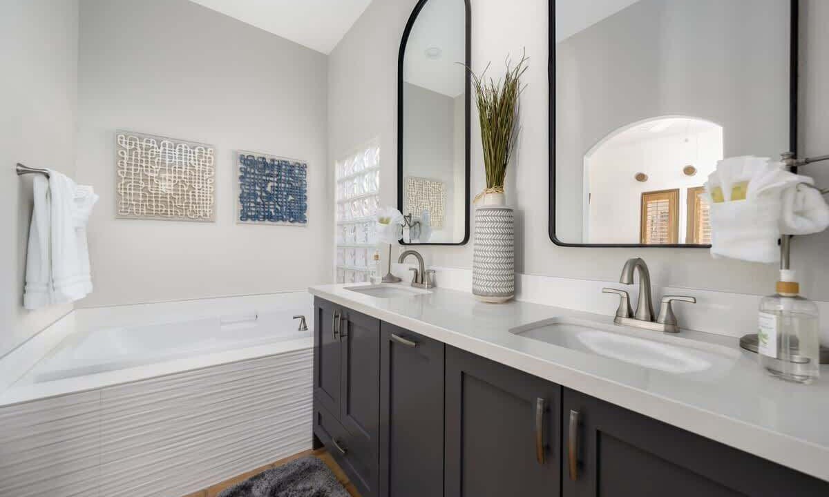 Photo of Bathroom in La Quinta Cove