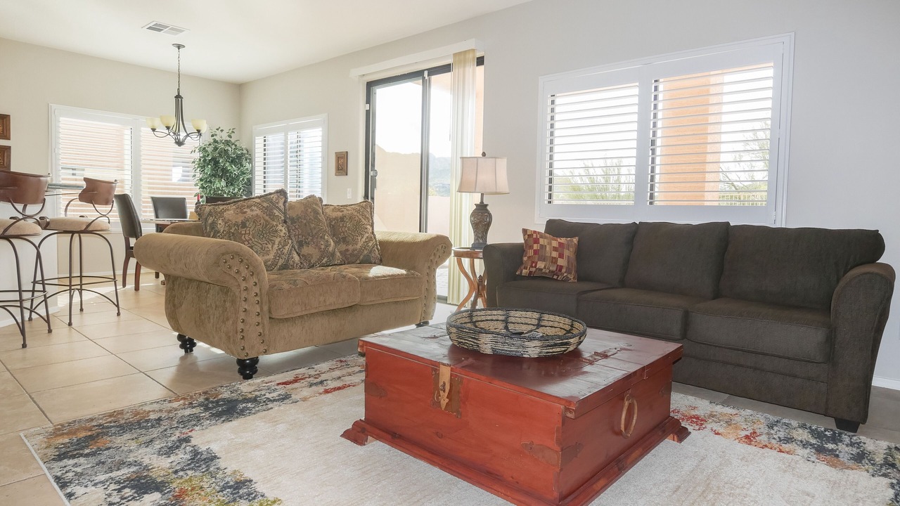 Photo of Livingroom in Gold Canyon