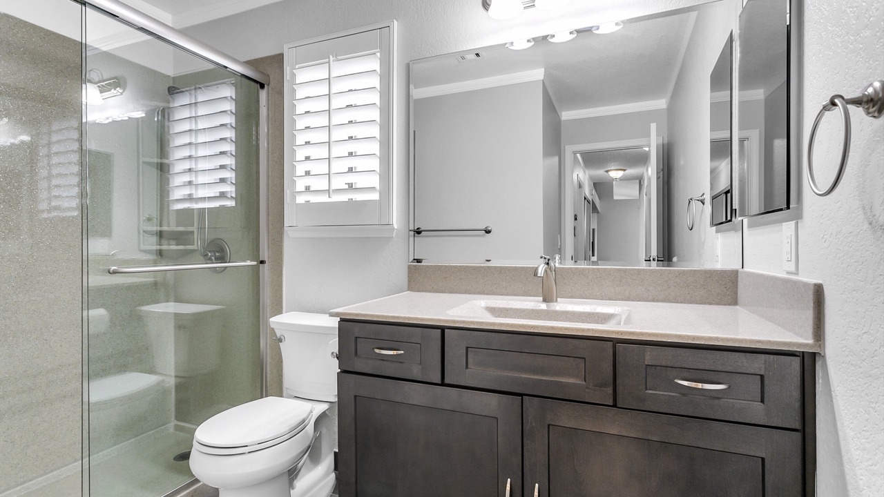 Photo of Bathroom in Green Valley