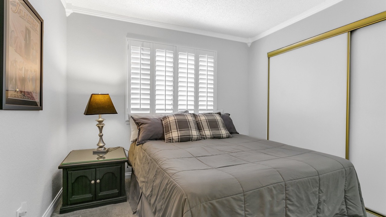 Photo of Bedroom in Green Valley