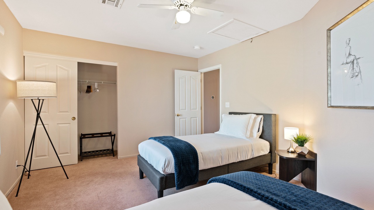 Photo of Bedroom in Green Valley