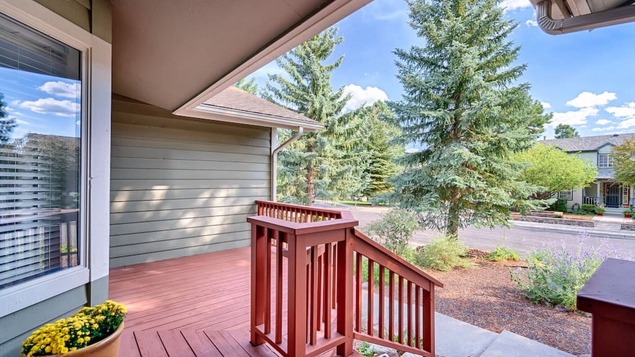 Photo of Outdoor in Swiss Manor