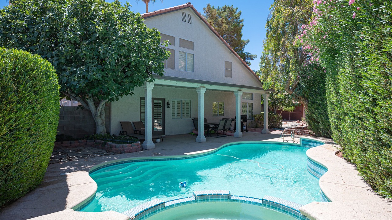 Photo of Outdoor in Green Valley