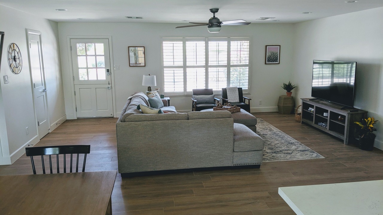 Photo of Livingroom in South Scottsdale