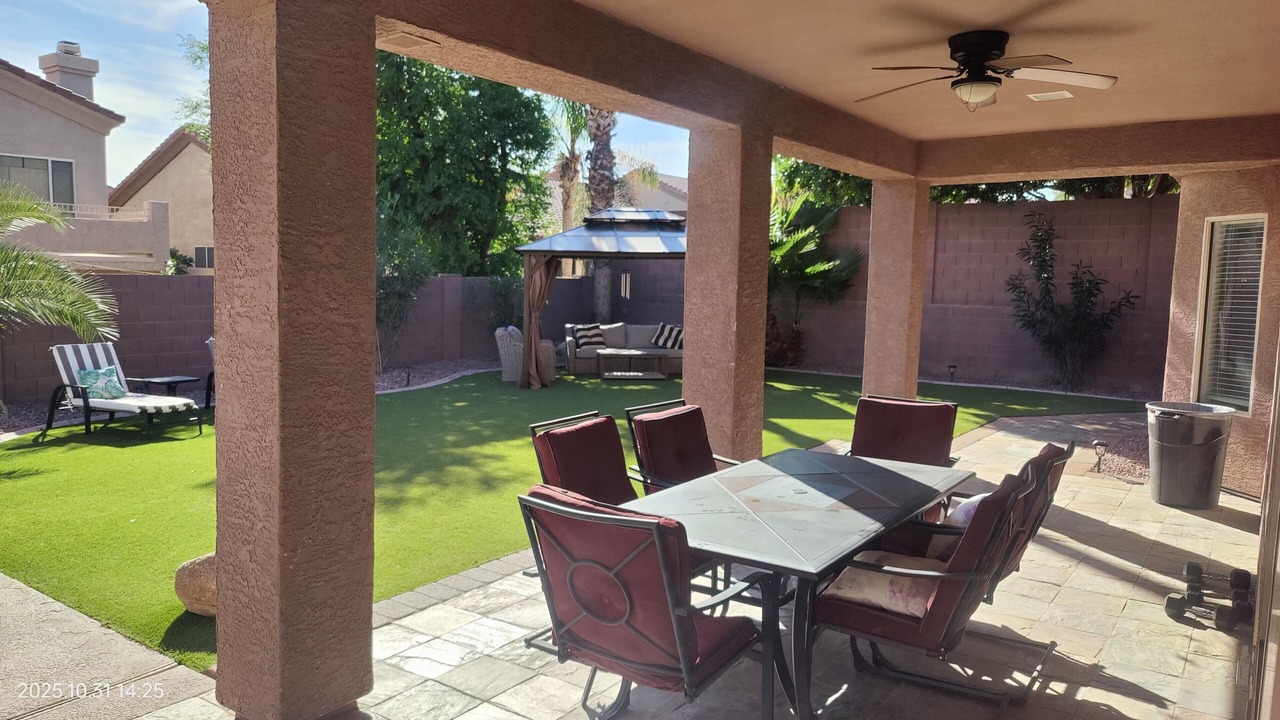 Photo of Outdoor in Paradise Valley Village