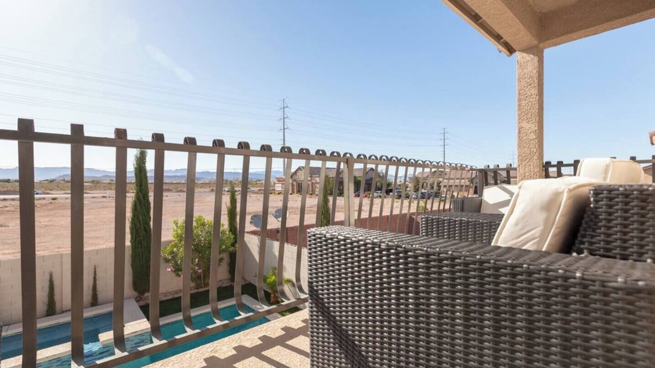 Photo of Patio Balcony in Enterprise